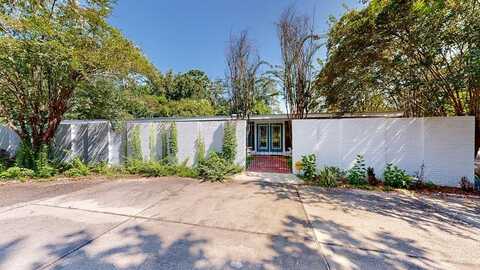 1722 Choctaw Street, Dothan, AL 36303