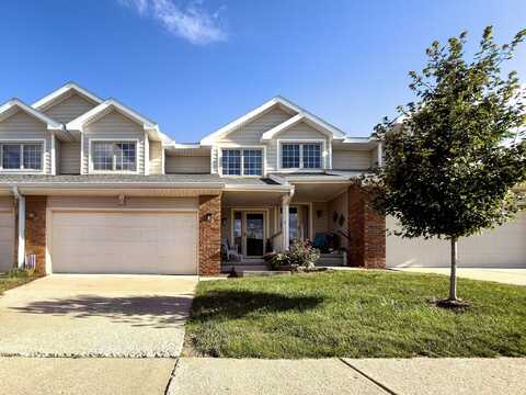 4400 Ep True Parkway unit: 25, West Des Moines, IA 50265