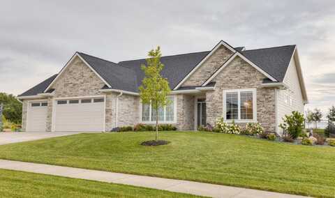 6111 NE Briarwood Drive, Ankeny, IA 50021