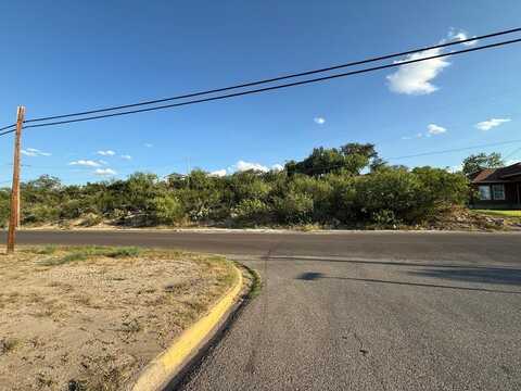 2024 Quarry St, Eagle Pass, TX 78852