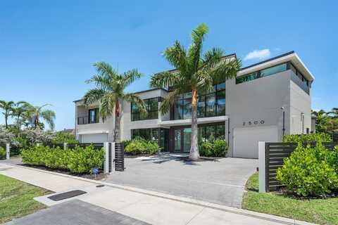 2500 Middle River Drive, Fort Lauderdale, FL 33305