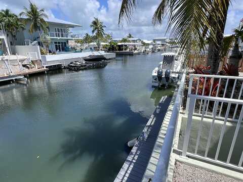 903 Tropical Lane, Key Largo, FL 33037