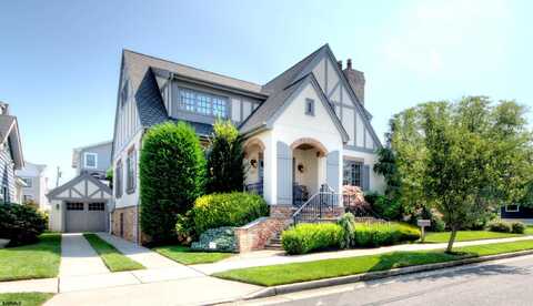 437 N Rumson Ave, Margate City, NJ 08402