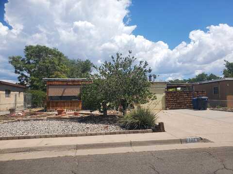 2734 MADISON Street NE, Albuquerque, NM 87110