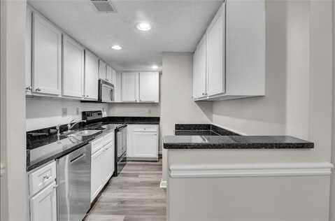 6900 Roswell Road, Atlanta, GA 30328