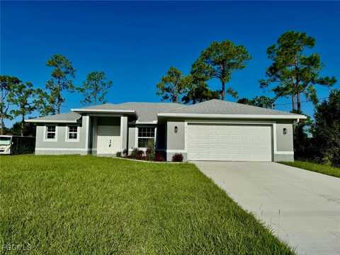 913 Desoto Avenue, Lehigh Acres, FL 33972