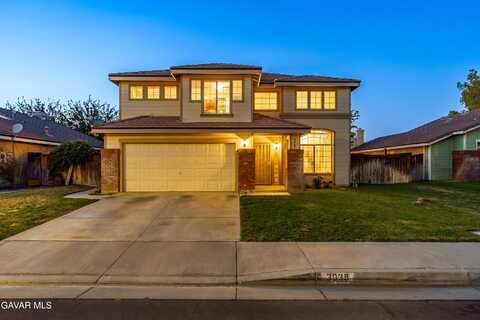 3039 Holline Court, Lancaster, CA 93535