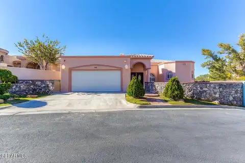 60 SUN POINT Lane, El Paso, TX 79912