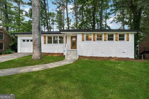 4006 Maxey Hill, Stone Mountain, GA 30083