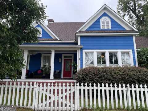 201 Eighth, Adel, GA 31620