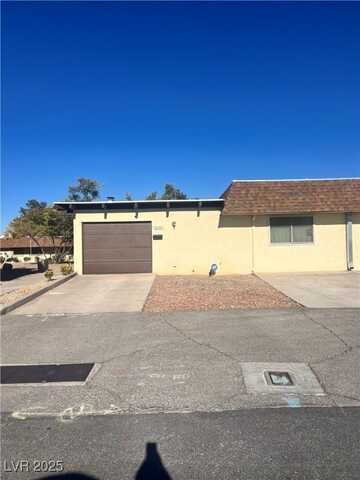 2630 Heritage Circle, Las Vegas, NV 89121