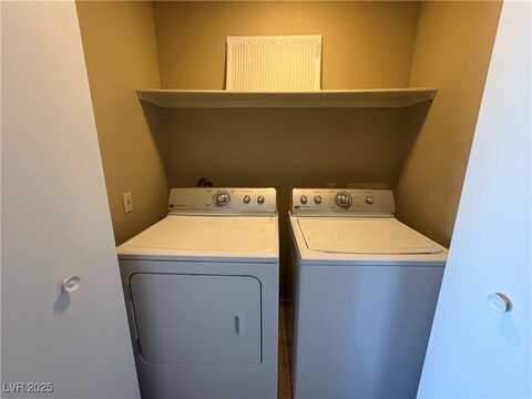 937 Falconhead Lane, Las Vegas, NV 89128