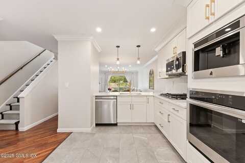 104 River West, Greenwich, CT 06831