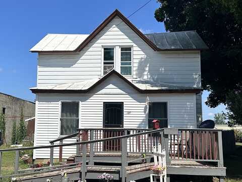 127 Hillsborough Street, Hartford, MI 49057