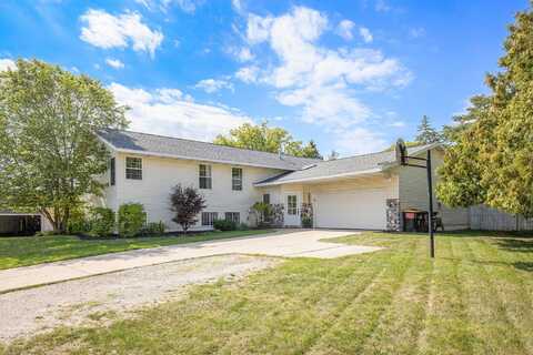 1645 Forest Hill Avenue SE, Grand Rapids, MI 49546