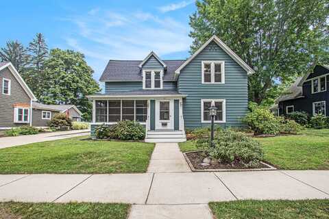 727 Wilson Street, South Haven, MI 49090