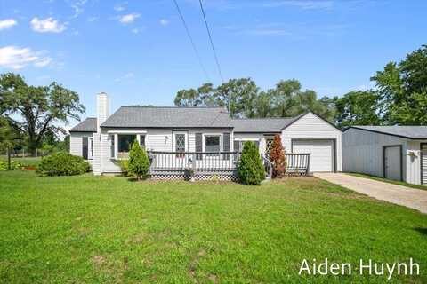 11550 Sidney Road, Gowen, MI 49326