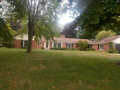 420 Charles Avenue, Alma, MI 48801