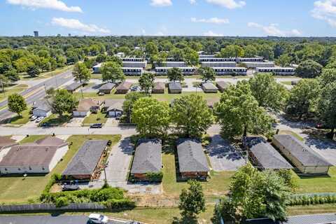 1021 S Lexington Avenue, Springfield, MO 65802