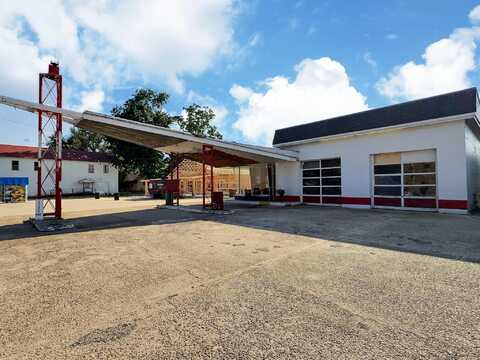 104 Main Street, Van Buren, MO 63965