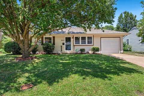 2415 W Bodeb Street, Springfield, MO 65802