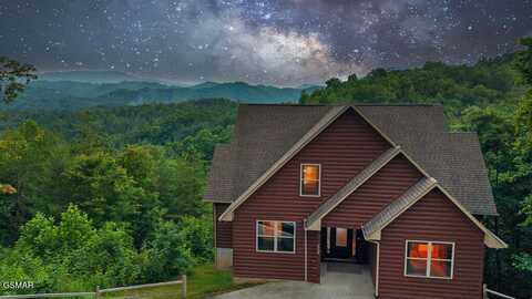 2351 Smoky Vista Way, Sevierville, TN 37862
