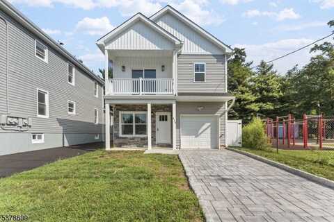 415 E 9Th Ave, Roselle, NJ 07203