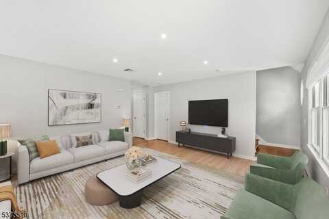 40 North Middaugh St, Somerville, NJ 08876
