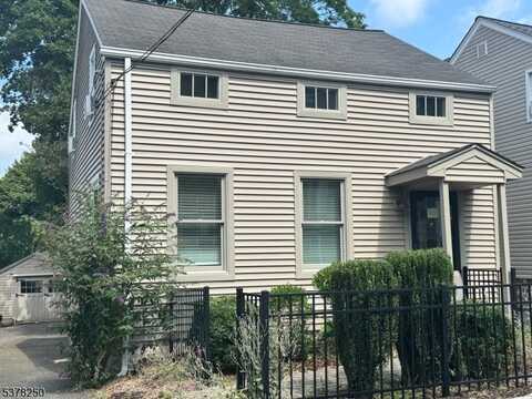 13 Kelly Pl, Stanhope, NJ 07874