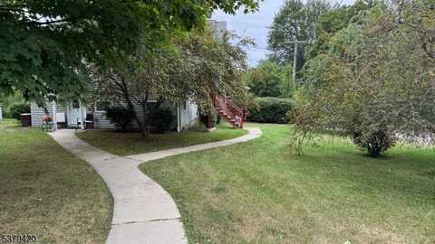 6-8 Cork Hill Rd, Franklin, NJ 07416