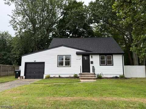 5 Lois Ave, East Brunswick, NJ 08816