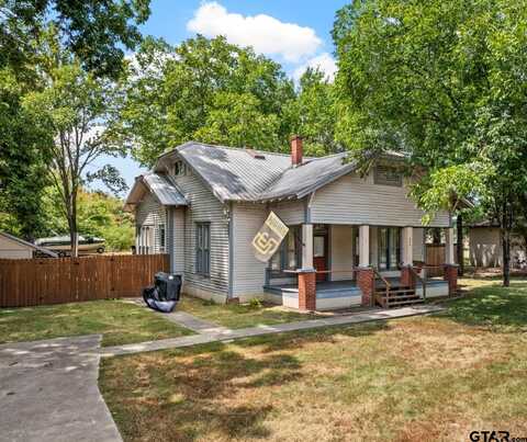 304 Holbrook, Mount Vernon, TX 75457
