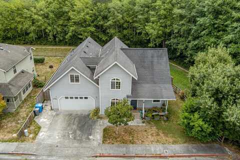 2700 Meadow Creek Way, Arcata, CA 95521