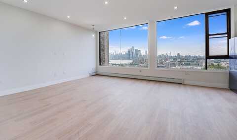 704 PALISADE AVE, Union City, NJ 07087