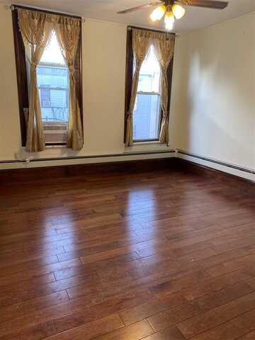 296 CENTRAL AVE, JC, Heights, NJ 07307