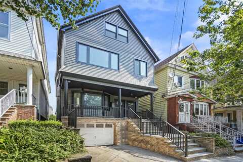 31 WEST 46TH ST, Bayonne, NJ 07002