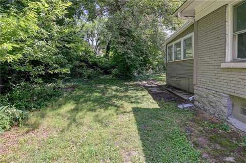 3335 Park Avenue, Kansas City, MO 64109