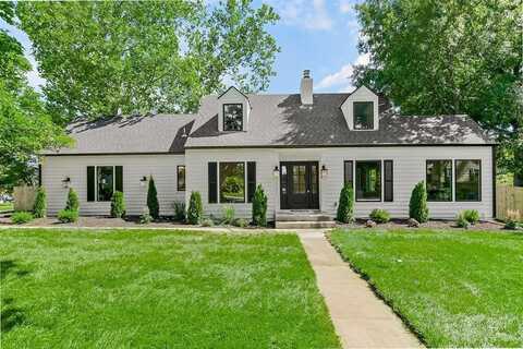 2201 W 74th Street, Prairie Village, KS 66208