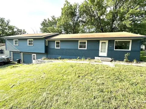 2020 NW 50th Street, Kansas City, MO 64151