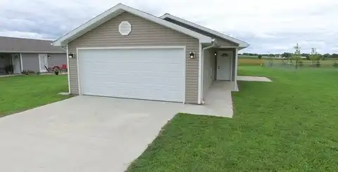 2705 E Johnson Drive Drive, Nevada, MO 64772