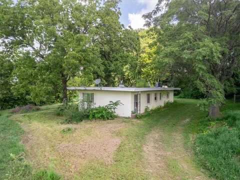 119 E Davis Street, Mound City, MO 64470