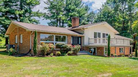550 FAIRWAY DR, HARRISONBURG, VA 22802