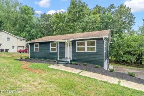 1316 Huntington Rd, Knoxville, TN 37919