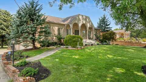 643 Broome Rd, Knoxville, TN 37909