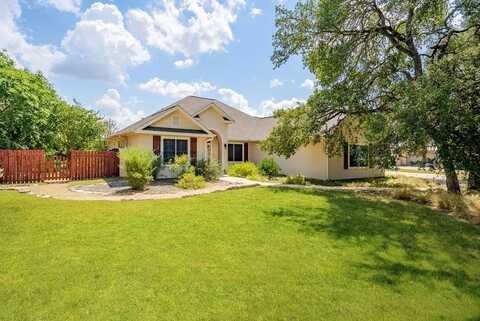 100 Glen Lakes Court, Ingram, TX 78025