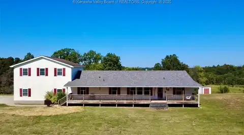 507 Gritt Road, Buffalo, WV 25033