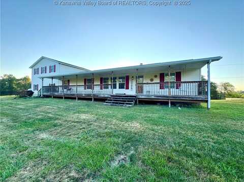 507 Gritt Road, Buffalo, WV 25033