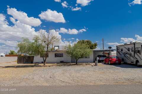 613 W 7th St, Parker, AZ 85344