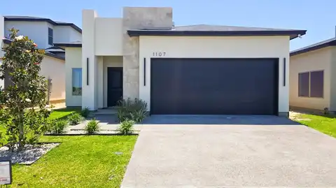 1107 Morocoy Dr., Laredo, TX 78046
