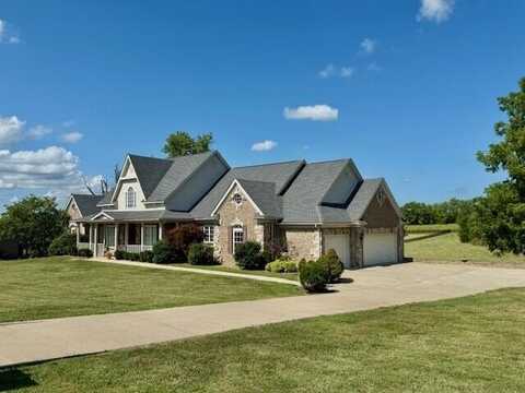 106 Stirling Lane, Versailles, KY 40383